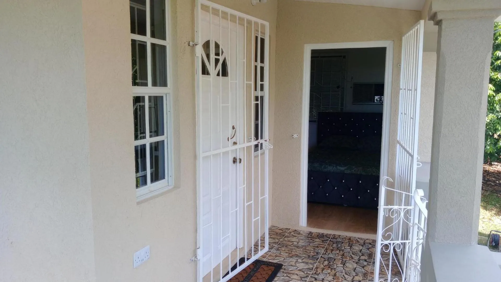 Holiday home Impeccable 2-Bed House In St Patrick'S Villa Celeste