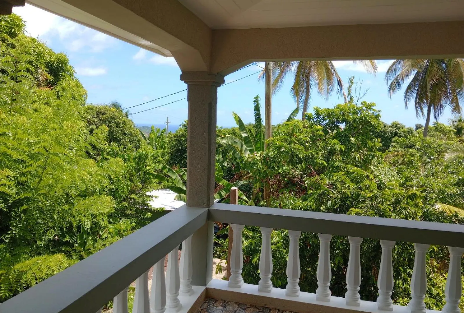 Impeccable 2-Bed House In St Patrick'S Villa Celeste Holiday home